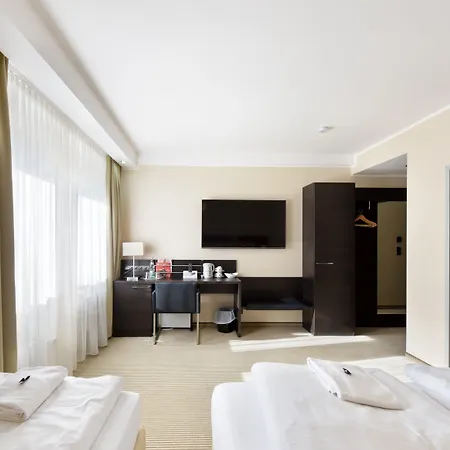 Ξενοδοχείο Zi 3*