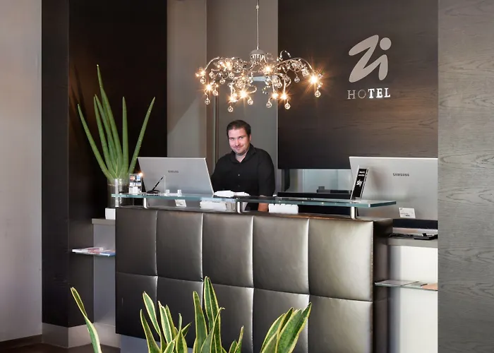 Zi Hotell
