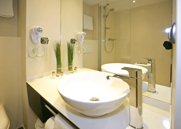 Zi Ξενοδοχείο 3*